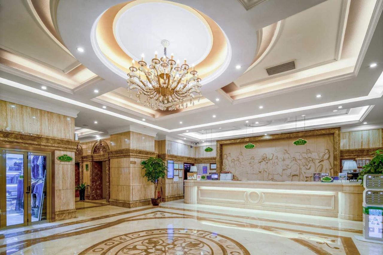 Vienna Hotel Dongguan Houjie Exhibition Center Bagian luar foto